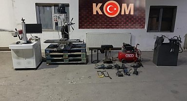 Merdiven altı silah üretimi yapan şüphelilerden 5'i tutuklandı