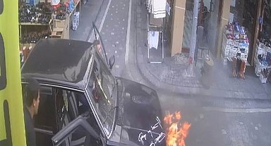 Seyir halindeki otomobilde yangın