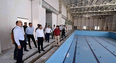 Başkan Altay, Ereğli Yarı Olimpik Yüzme Havuzunu inceledi