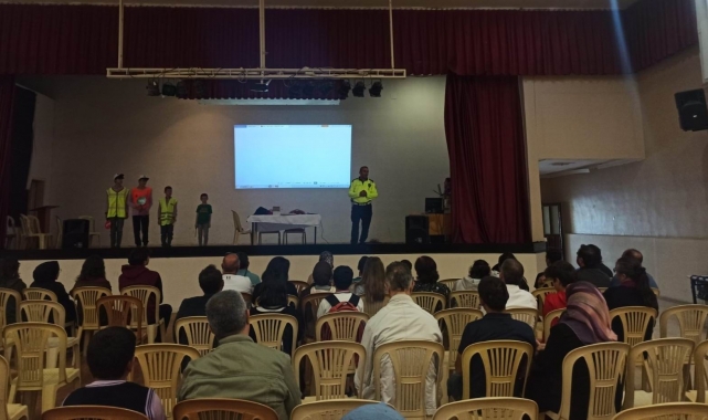 Ereğli'de öğrenciler "Trafik Dedektifi" oldu