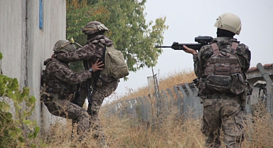 Karaman'da şafak operasyonu