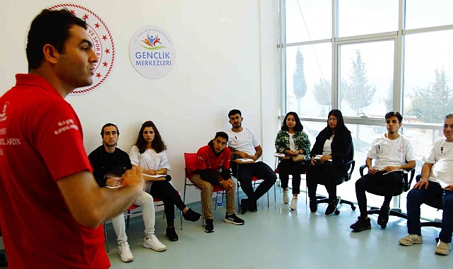Karaman'da öğrencilere NFT eğitimi