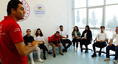 Karaman'da öğrencilere NFT eğitimi