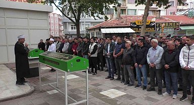 Kazada hayatını kaybeden belediye çalışanına son görev