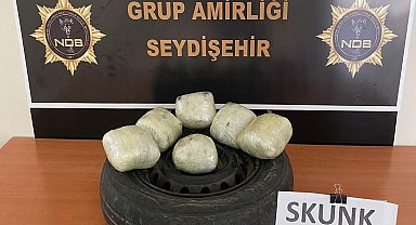 Şüphe üzerine durdurulan aracın stepnesinden uyuşturucu çıktı