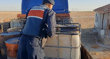 Aksaray'daki kaçak yağ deposuna jandarmadan baskını