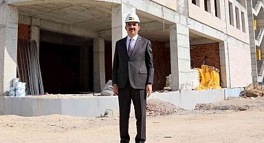 Başkan Altay: "Şehrimize güzel bir bina daha kazandırıyoruz"