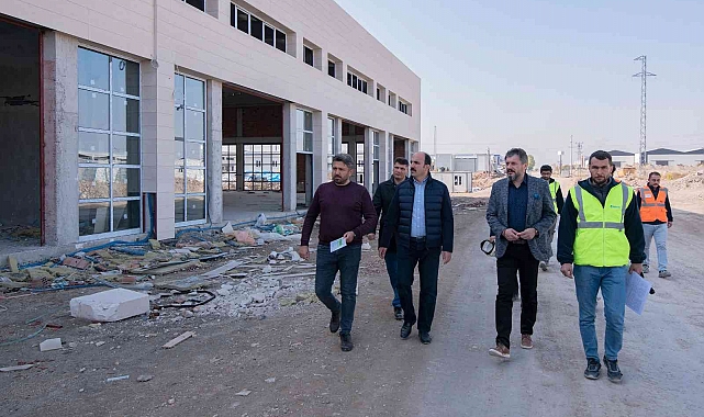 Başkan Altay: "Türkiye'ye örnek bir sanayi inşa ediyoruz"
