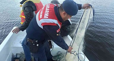 Kaçak ağlar jandarma tarafından imha edildi