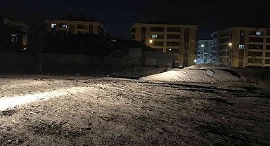 Konya'da yeni doğmuş bebeği sokak üzerine bırakıp terk ettiler