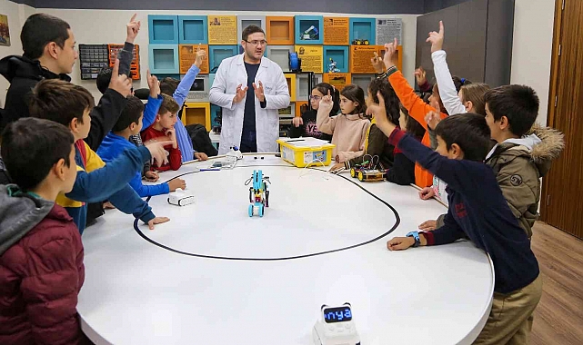 Konya'nın ilk E-Spor Merkezi'nde eğitimler başladı
