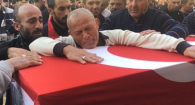 "Sarı Komutanım yaktın beni" demesi yürekleri parçaladı