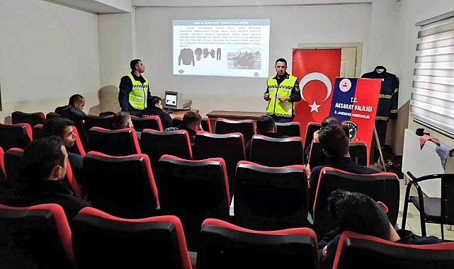 Trafik jandarmadan itfaiyeye trafik eğitimi
