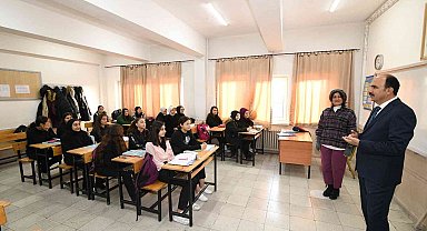 Başkan Altay: "Yarınlarımızı inşa edecek gençlerimize güveniyorum"
