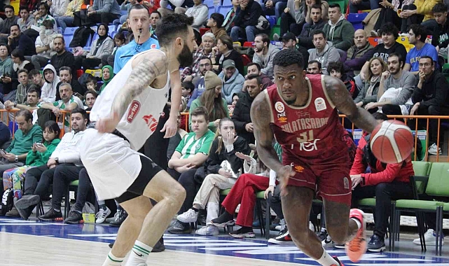 Basketbol Süper Ligi: Konyaspor: 76 - Galatasaray Nef: 73