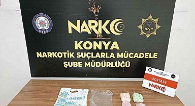 Baskın yapılan ev uyuşturucu imalathanesi çıktı