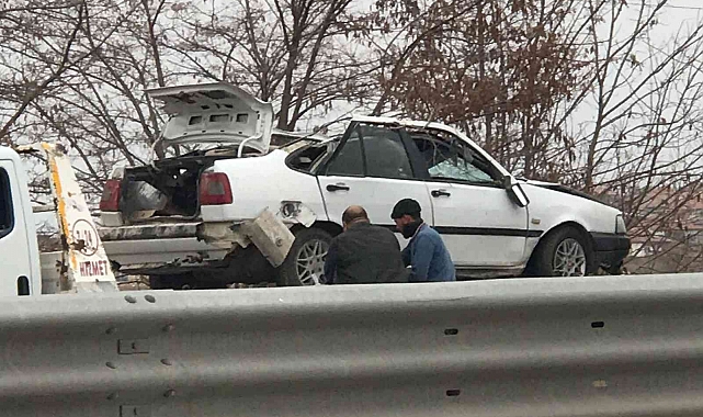 Ereğli'de otomobil şarampole yuvarlandı: 1 yaralı