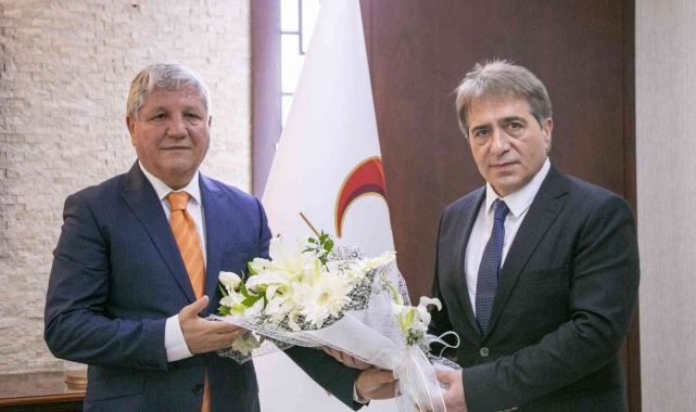 Konya Gıda Ve Tarım Üniversitesi'nde rektörlük devir teslim töreni gerçekleştirildi