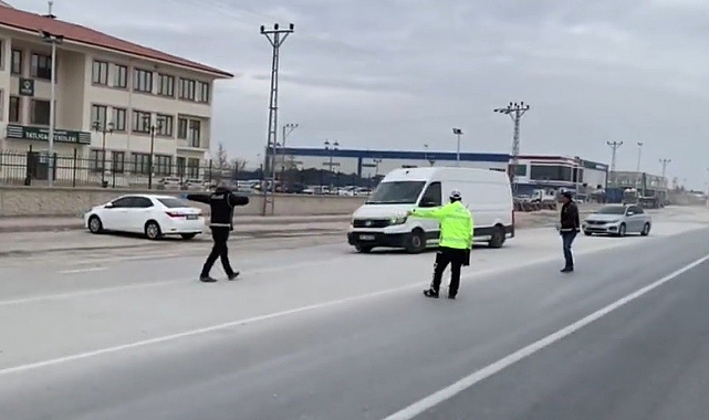 Konya'da 1 milyon 500 bin adet makaron ele geçirildi