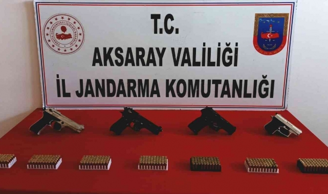 Aksaray'da jandarmadan silah operasyonu: 4 gözaltı