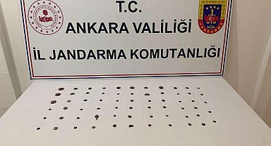 Ankara'da çeşitli dönemlere ait olduğu tespit edilen 65 adet sikke ele geçirildi