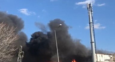 Ankara'da halı fabrikasında çıkan yangın paniğe sebep oldu