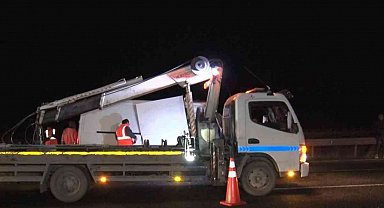 Ankara'da yabancı uyrukluları taşıyan araç kaza yaptı: 21 yaralı