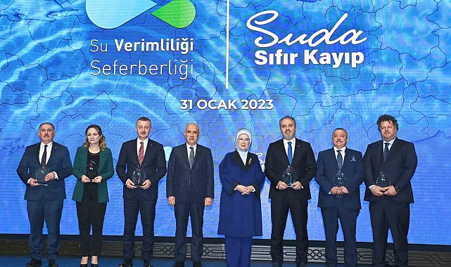 Emine Erdoğan: "Su vatandır inancıyla geleceğimize birlikte sahip çıkalım"