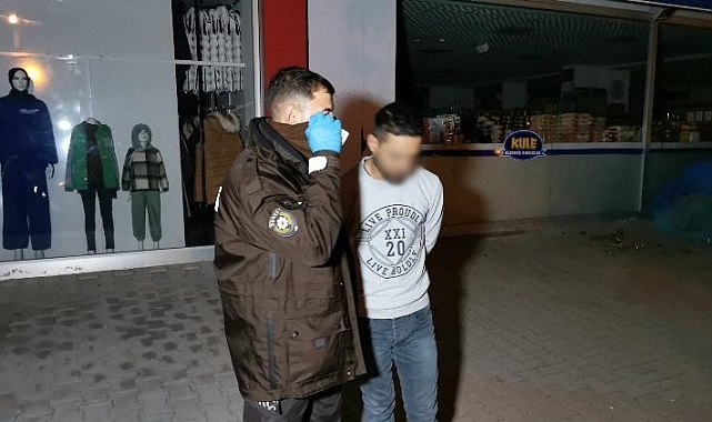 Eroin ve sentetik hapla yakalandı, "Abim polis" diyerek savunma yaptı