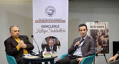 Gençlerle kitap sohbetleri yeni yılda da devam