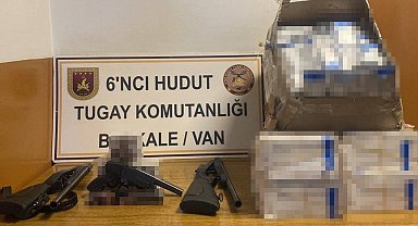İran sınırında yakalanan atlı şahsın üzerinden 3 av tüfeği çıktı