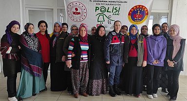 Jandarma annelere "UYUMA" projesini anlattı