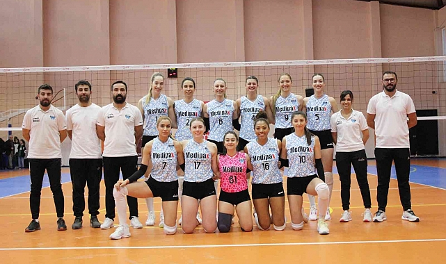 Kadınlar 1. Lig: İBA Kimya Ted Ankara Kolejliler: 3- Medipax Kayseri Atletikspor: 1