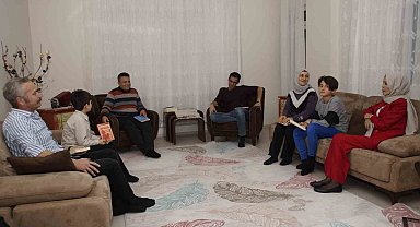 Karaman'da "Çay koy geliyoruz, birlikte okuyoruz'' projesi