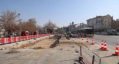 Konya Büyükşehir Kültürpark'a kapalı otobüs durakları yapıyor