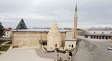 Konya'daki tarihi Eşrefoğlu Camisi'ni 6 ayda 157 bin kişi ziyaret etti