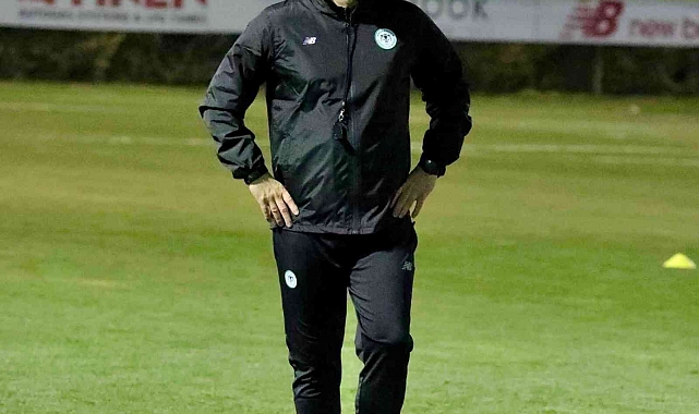 Konyaspor'da Aleksandar Stanojevic takımla ilk antrenmanına çıktı