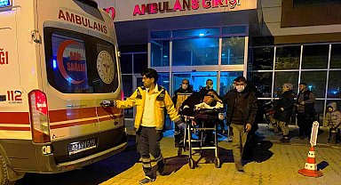 Köpeklerin kovaladığı elektrikli bisikletten düşen kadın yaralandı