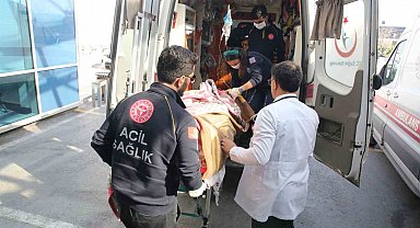 278 saat sonra enkazdan sağ çıkarılan Hakan Yasinoğlu, Mersin'e getirildi