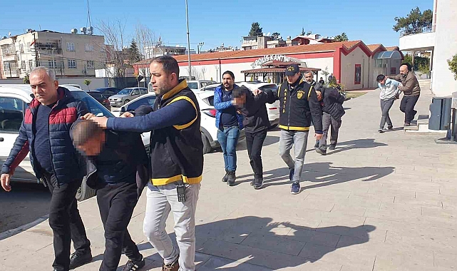 Adana'da depremi fırsat bilen 6 hırsızlık zanlısı suçüstü yakalandı