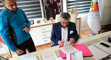 Başkan Topaloğlu: "Bu sene 150 bin İngiliz misafir bekliyoruz"