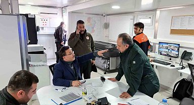 Başkan Yalçın deprem bölgesinde