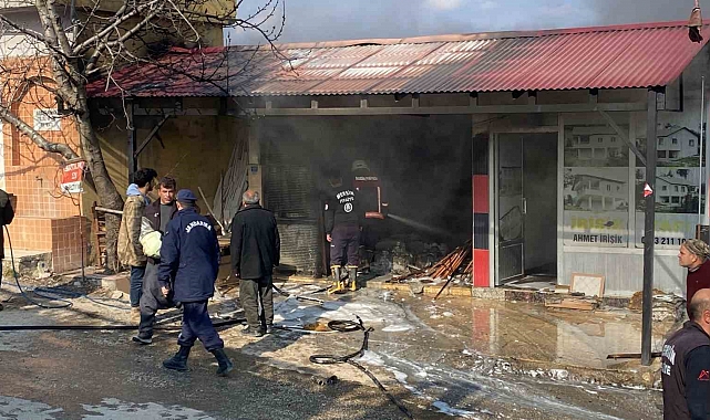 Çamlıyayla'da korkutan yangın