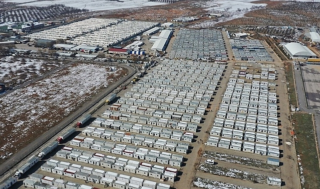 Depremden etkilenenlere kısa çalışma ödeneği ve nakdi ücret desteği