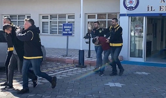 "Dövme yapmadı" diye iş yerine ateş açan 2 şahıs tutuklandı