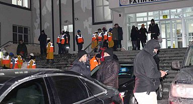 Elbistan Afet Koordinasyon Merkezi tedbir için boşaltıldı