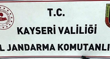 Jandarma 10 Terör Şüphelisini Yakaladı