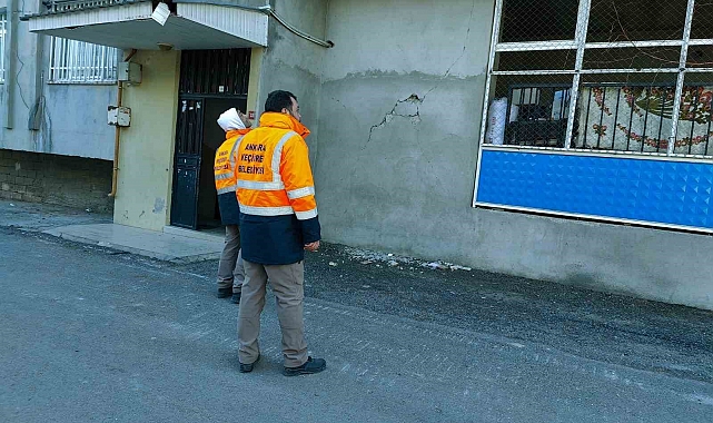 Keçiören Belediyesinin uzman ekipleri hasar tespiti için sahada