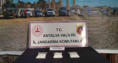 Kendini depremzede gibi tanıtıp uyuşturucu sevkiyatı yapan şahıs yakalandı