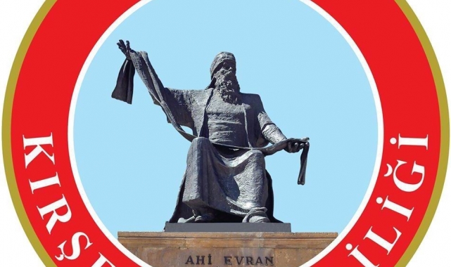 Kırşehir'de okullara bir gün kar engeli